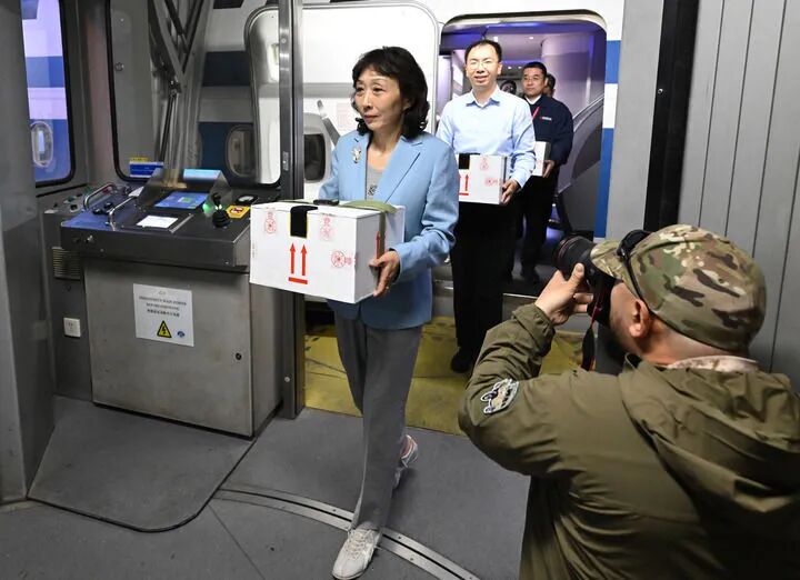 09093651if9a.jpg 09093651if9a.jpg